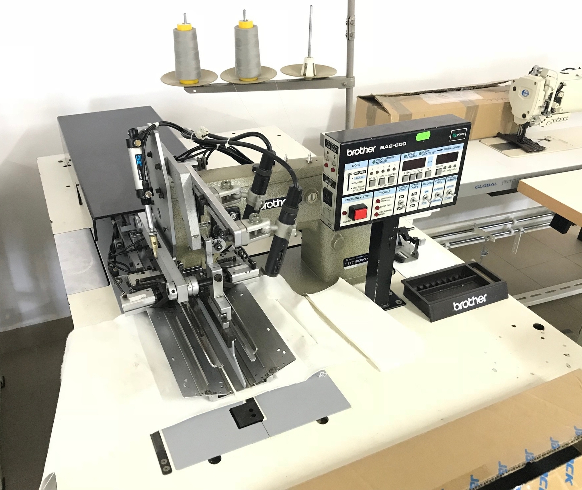Automatic pocket sewing machine BROTHER BAS-600