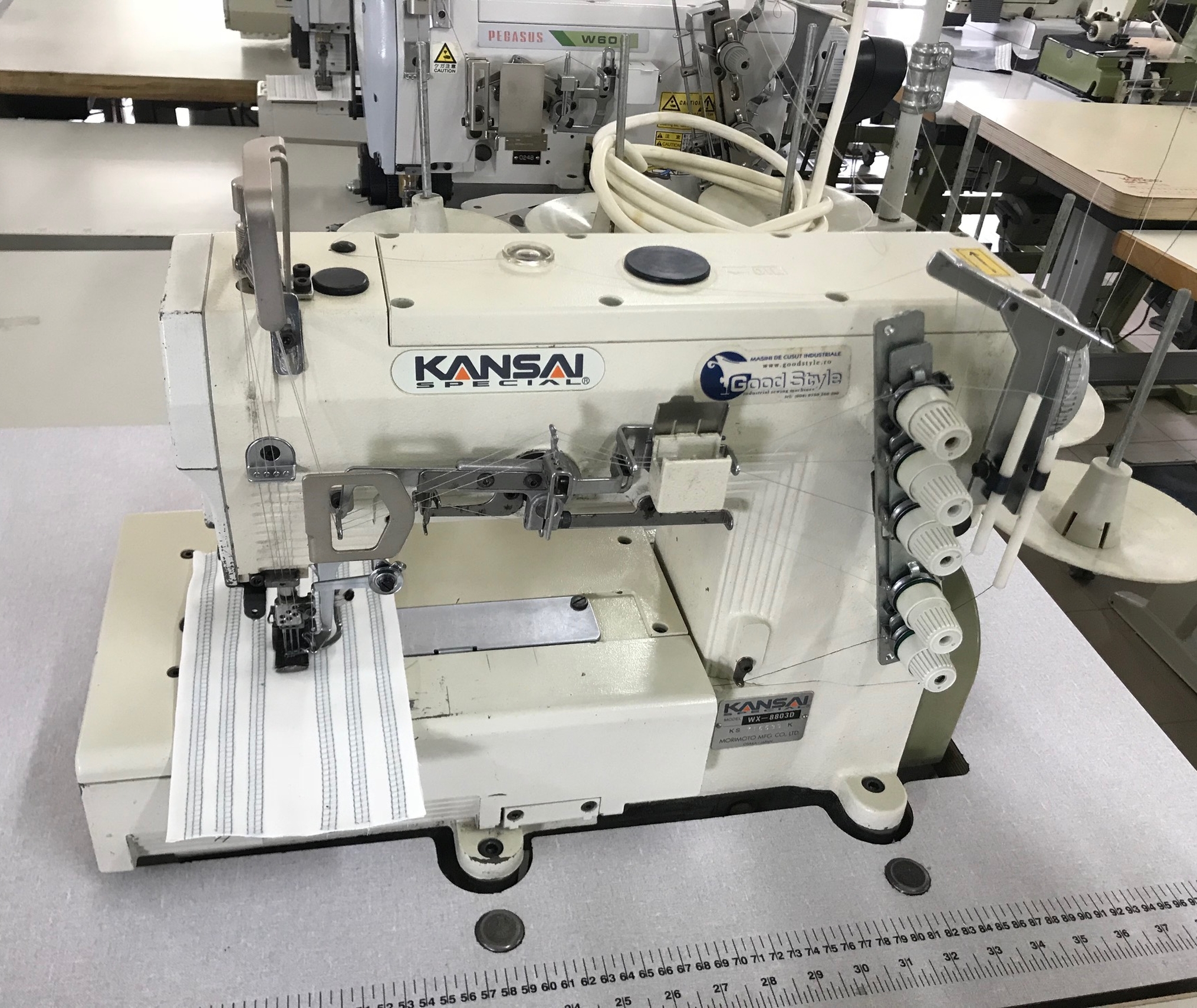 KANSAI WX-8803D Interock Sewing Machine