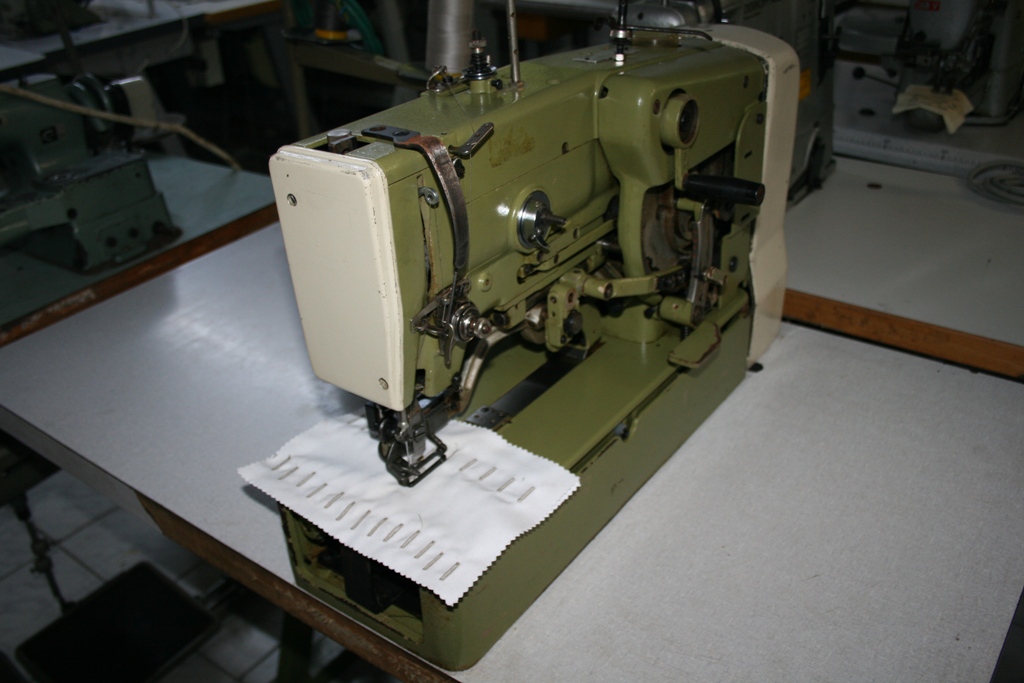 Buttonholing machines Rimoldi 800-150 Pfaff 3116